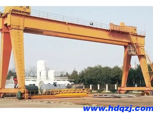 靜電情況下如何正確操作起重機(jī)？